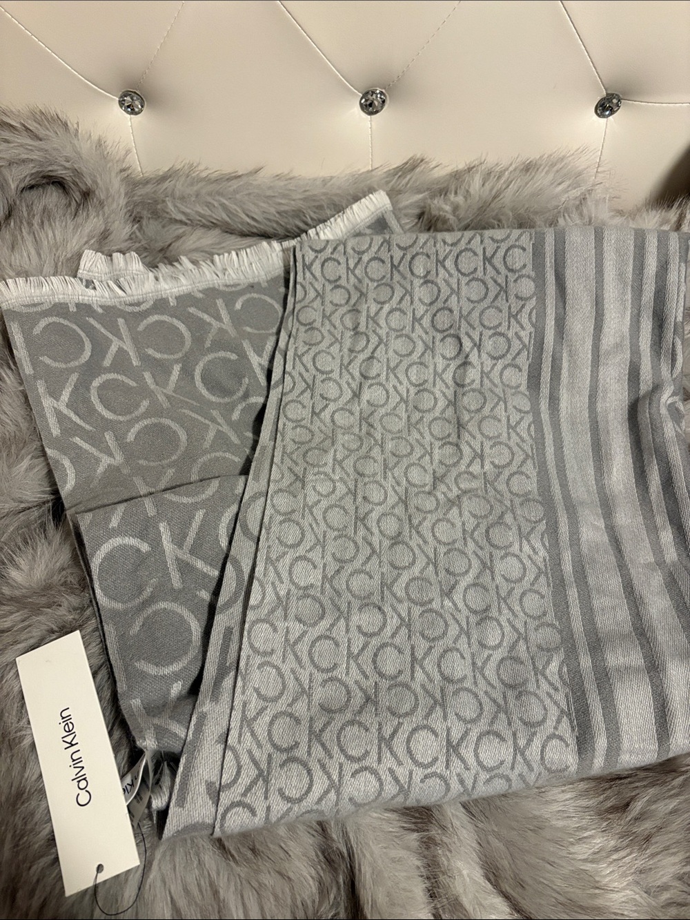 Calvin Klein Gray Logo Jacquard scarf